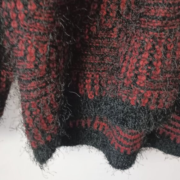 Eureka by Christos Garkinos Eyelash Fuzzy Sweater Fringe Women Size L Red/Black - Picture 4 of 6